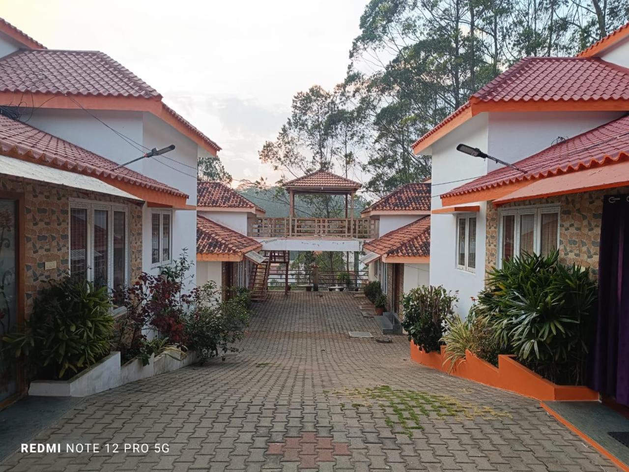 Snow White Home,Bedford Road, Yercaud Εξωτερικό φωτογραφία